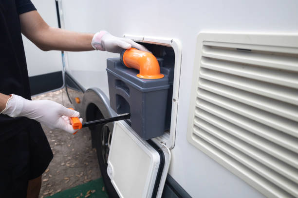 Best Porta potty rental near me  in Fort Lee, NJ